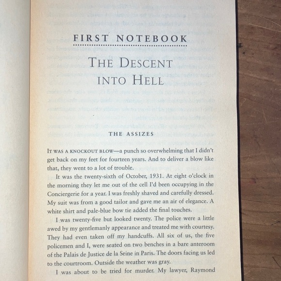 Papillon memoir Book - Henri Charriere - Picture 8 of 10